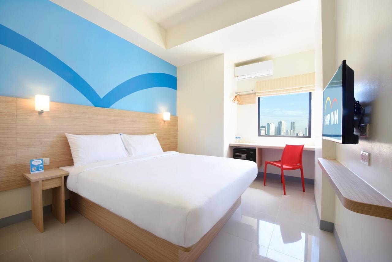 Hop Inn Ortigas Center Manila Pasig City Exterior foto